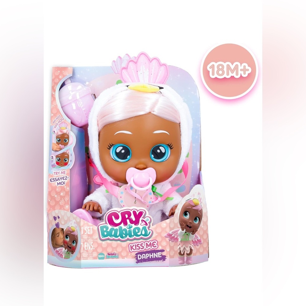 NWT CRY BABIES KISS ME DAPHINE
